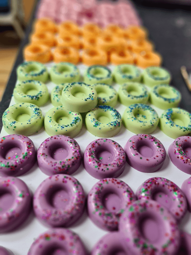 Box of Four Donut Wax Melts (Floral Selection)